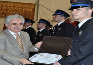 Yaylalı PMYO diploma coşkusunu paylaştı